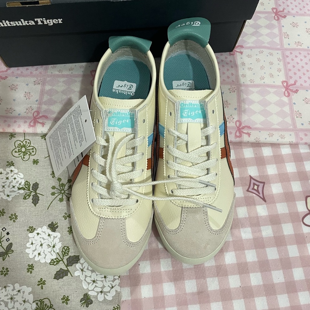 Onitsuka Tiger Cream Sneakers with Rust & Light Blue Stripes - Picture 6 of 9